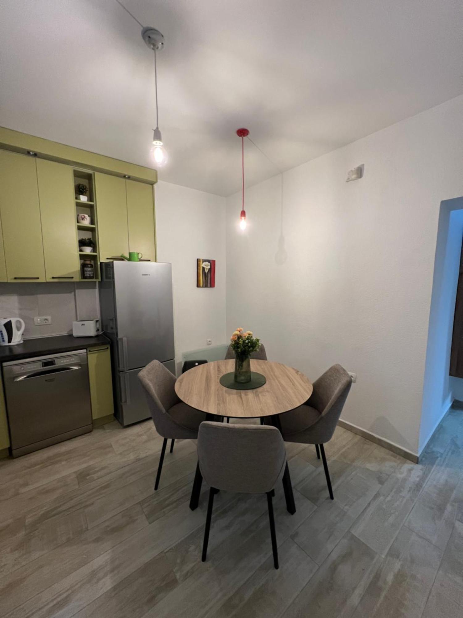 Apartman Nadja Apartamento Kotor Exterior foto