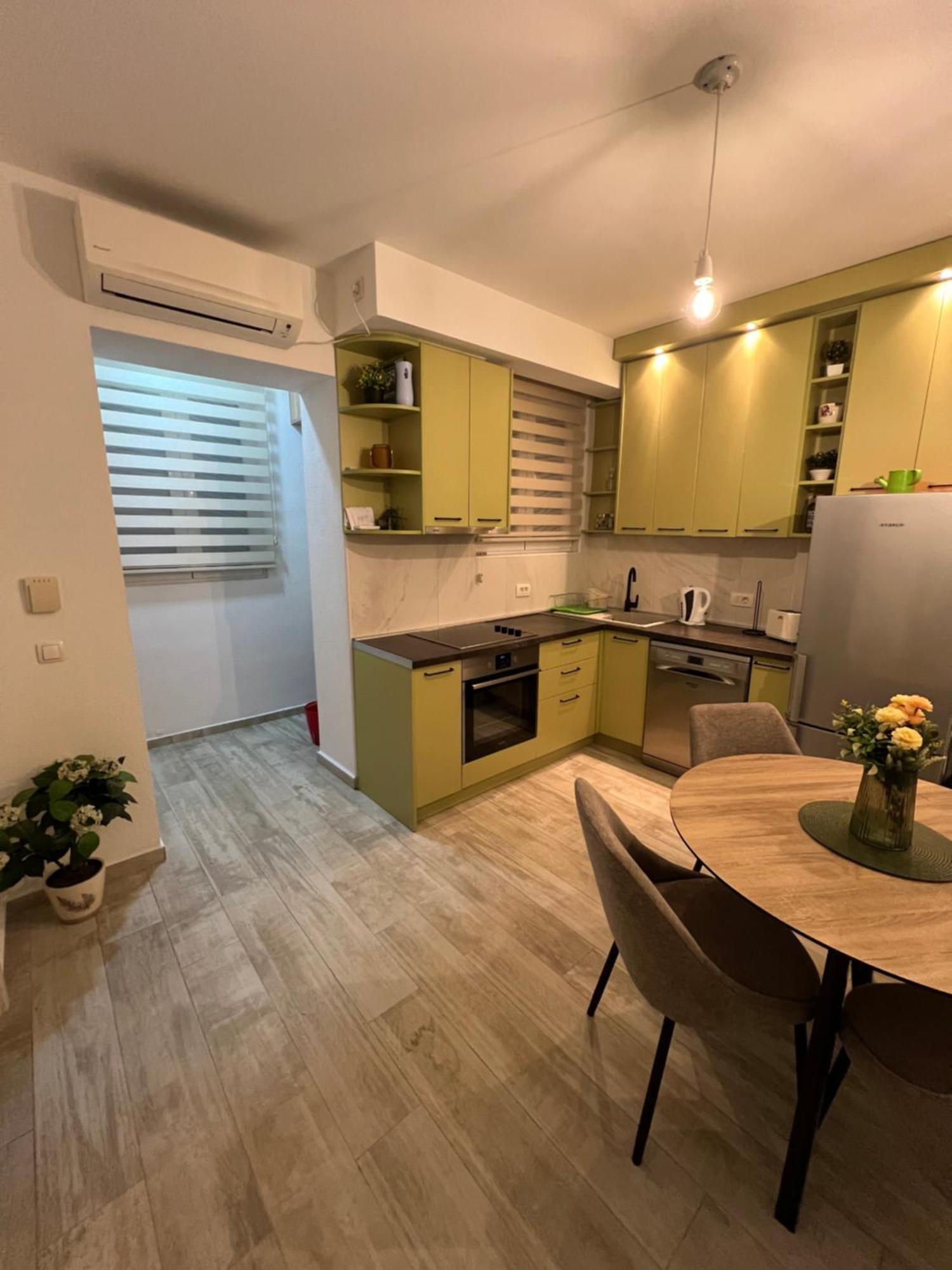 Apartman Nadja Apartamento Kotor Exterior foto